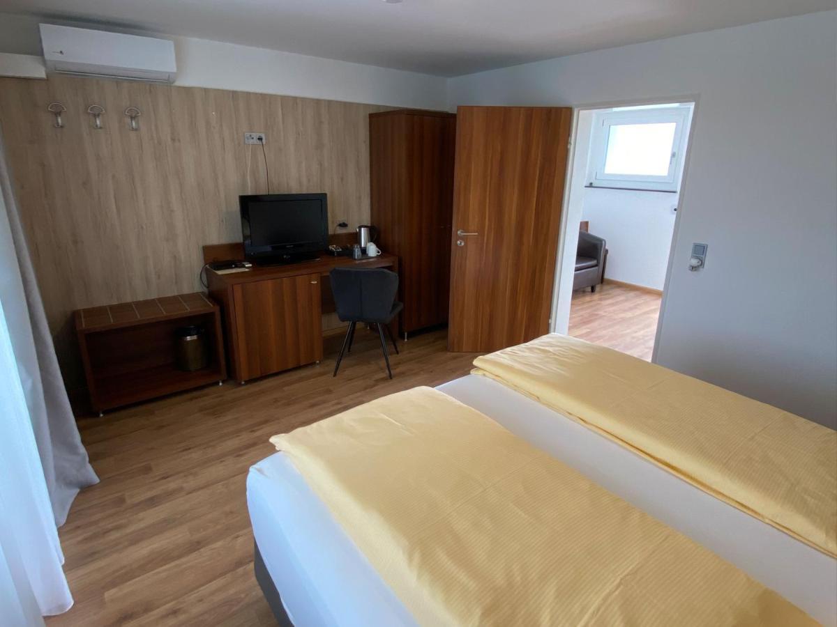 Zum Ziel Hotel Grenzach-Wyhlen Bei Basel Bagian luar foto